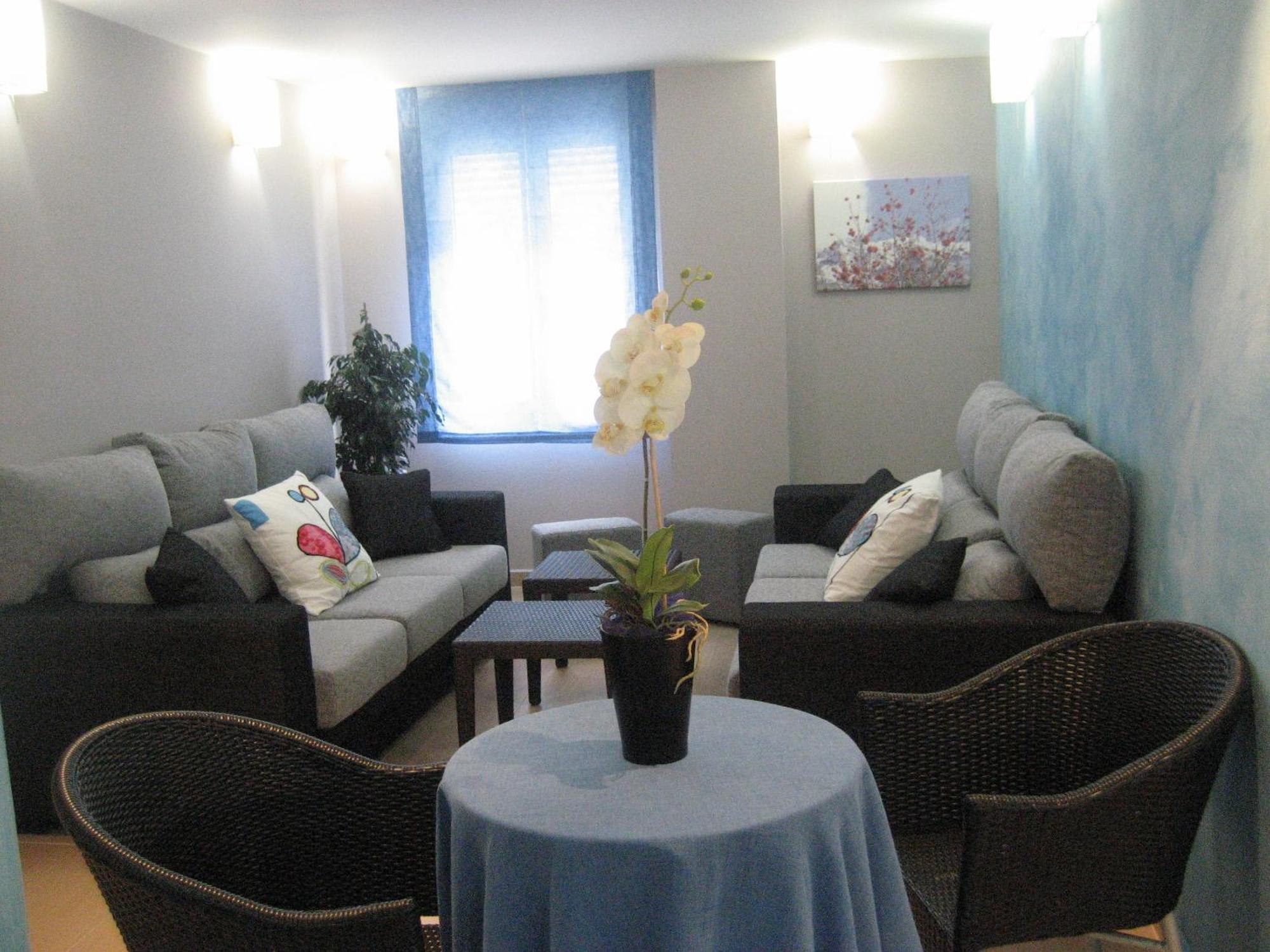 Albergue Turistico Rio Aragon Canfranc Bagian luar foto